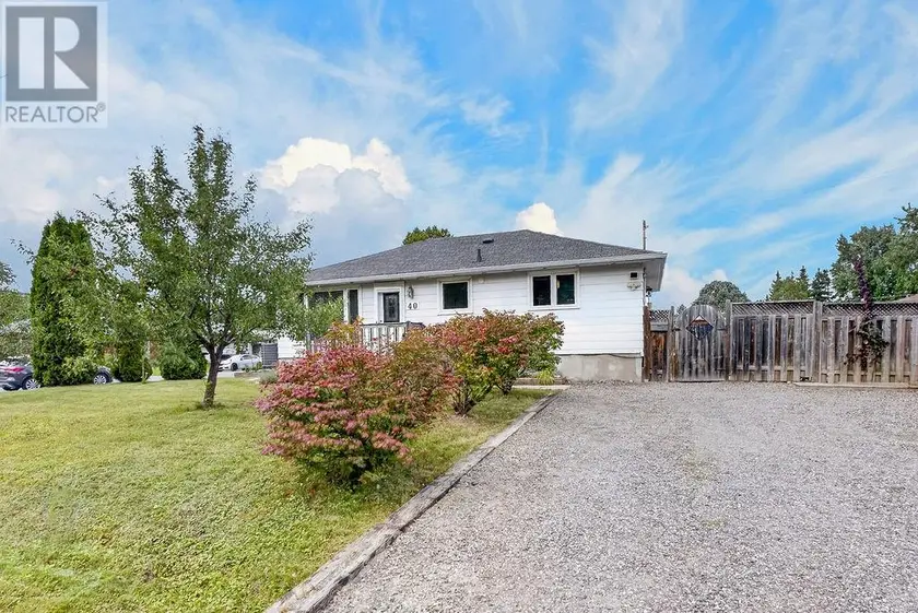 Detached at 40 Porter, Greater Sudbury