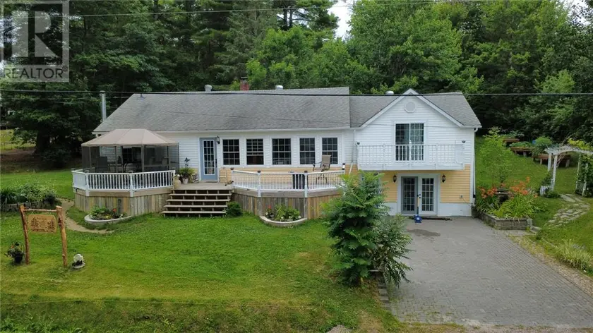 Detached at 592 Dry Pine Bay Road, Alban