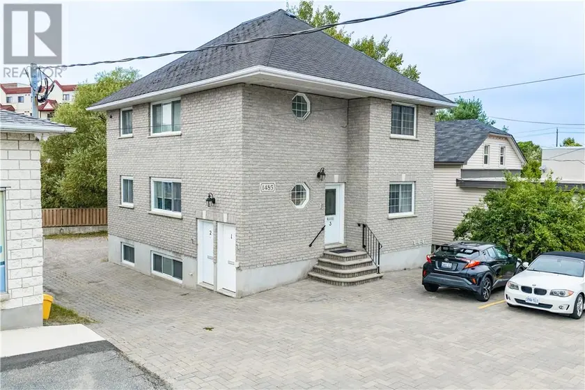 Multiplex at 1485 Paris Street, Sudbury