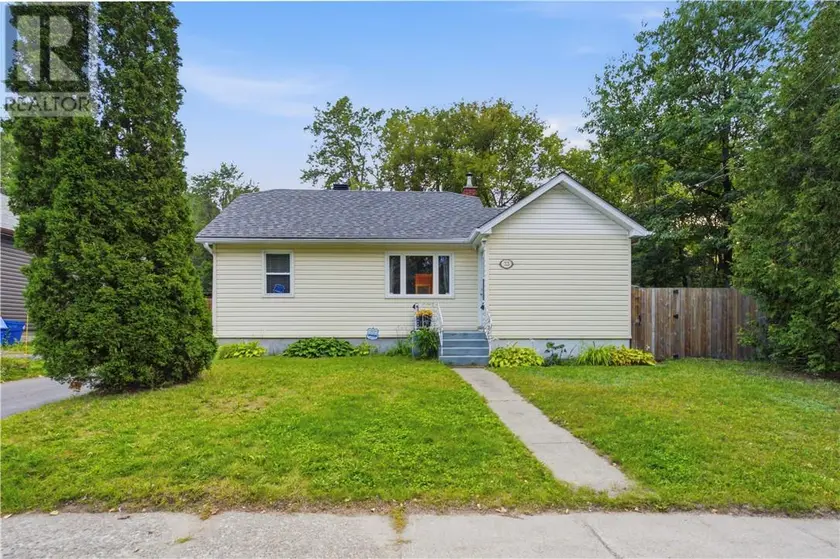 Detached at 33 Alder Street, Sudbury