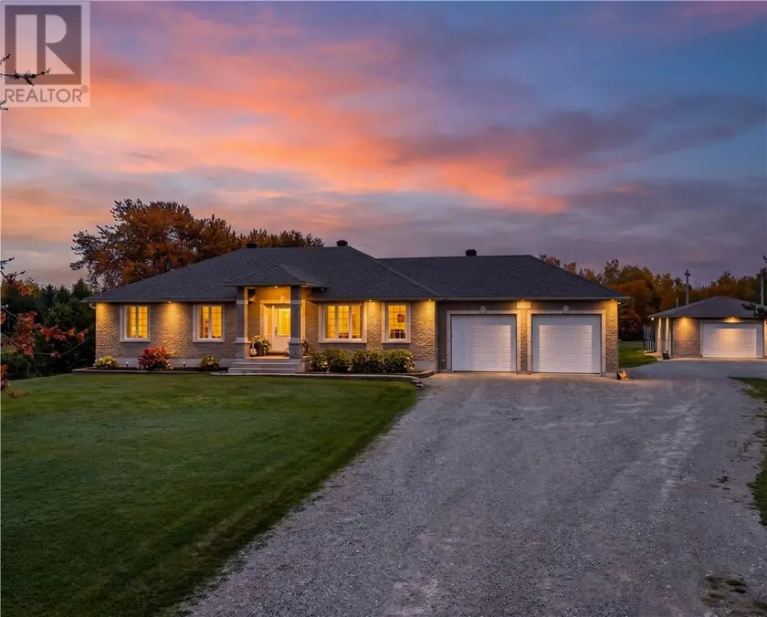Detached at 289 Gravel Drive, Hanmer