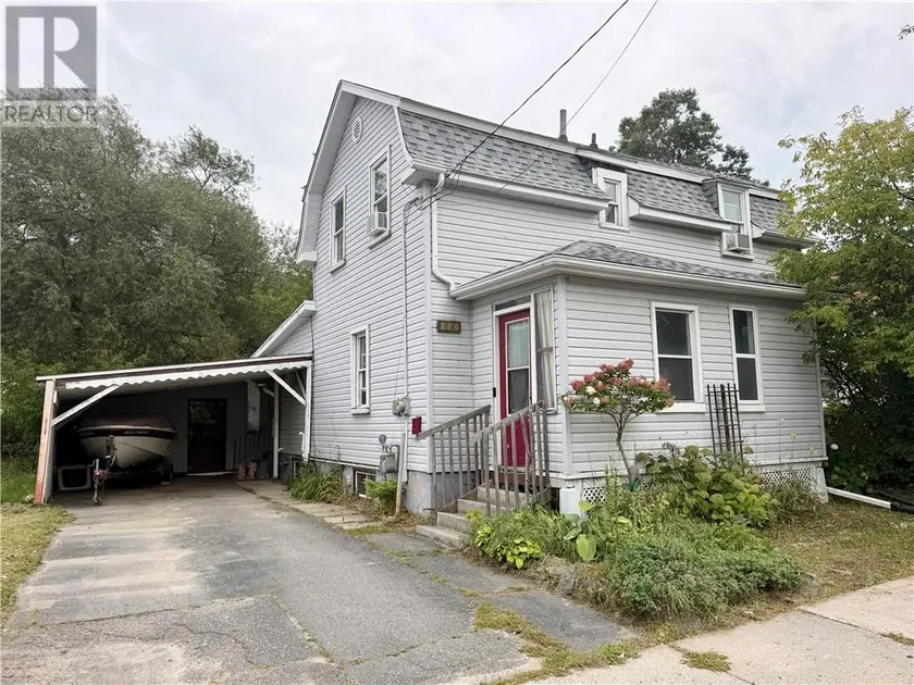 Detached at 270 Leslie Street, Sudbury