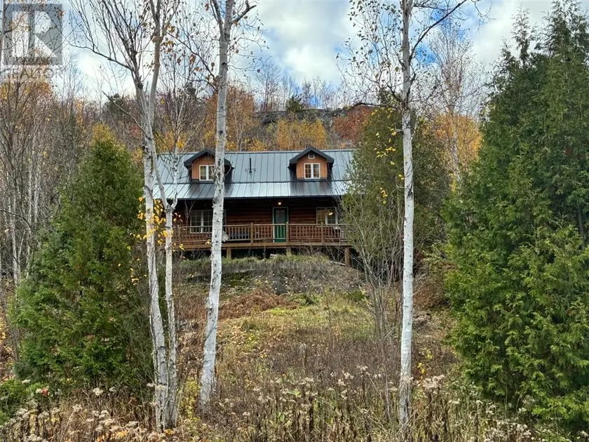 Detached at 5087 Tilton Lake Road, Sudbury