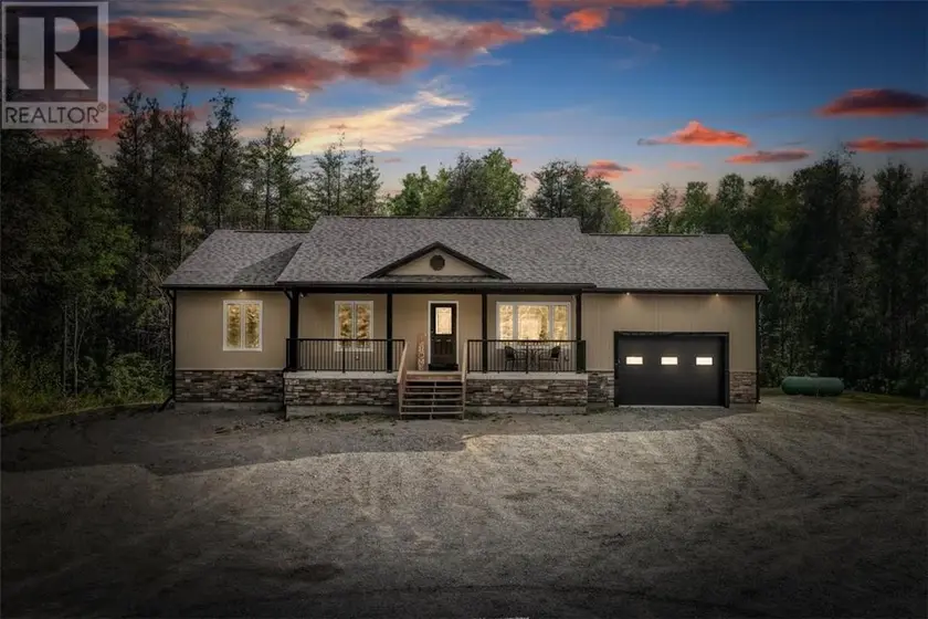 Detached at 4059 Dupuis Drive, Hanmer