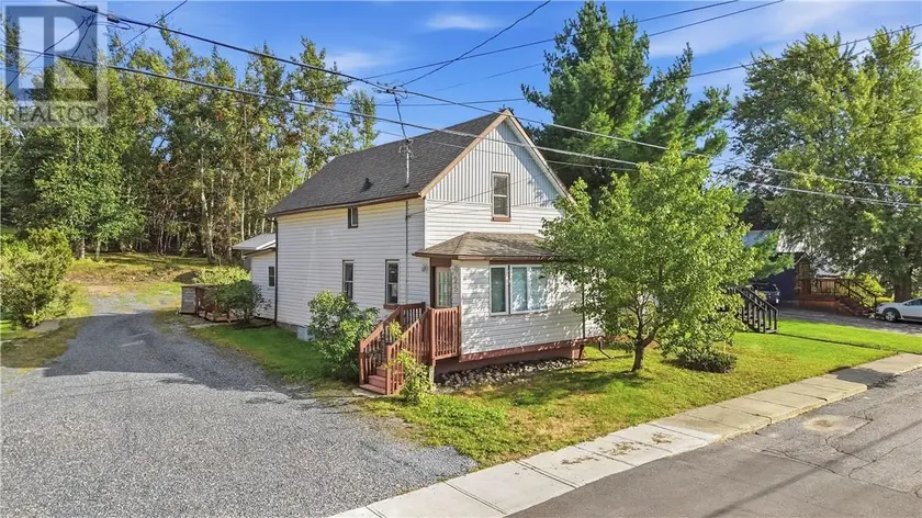 Detached at 29 Evans Road, Copper Cliff