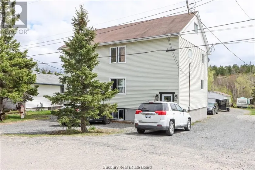 Multiplex at 1663 Wendy Street, Val Caron