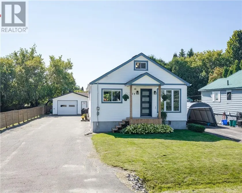 Detached at 457 Mclean Street, Sudbury