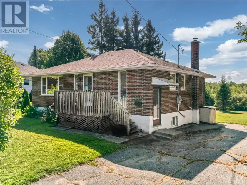 Detached at 115 Cranbrook Crescent, Sudbury