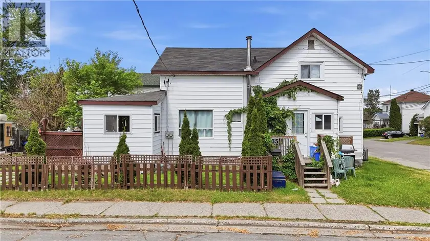 Detached at 435 CLINTON Avenue, Sudbury
