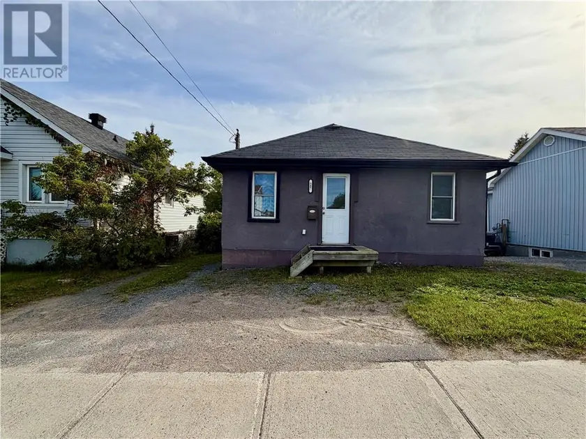 Detached at 587 Elm Street, Greater Sudbury