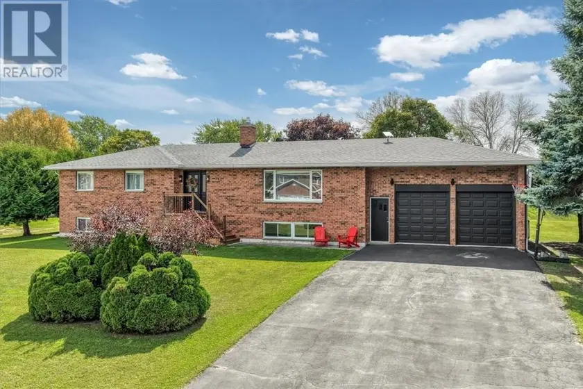 Detached at 79 Meredith Street W, Little Current