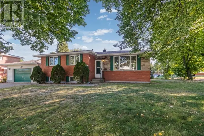 Detached at 2015 Elderwood Drive, Sudbury