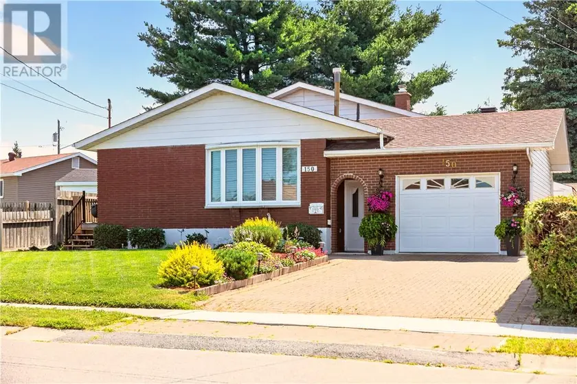 Detached at 150 Newton Crescent, Garson