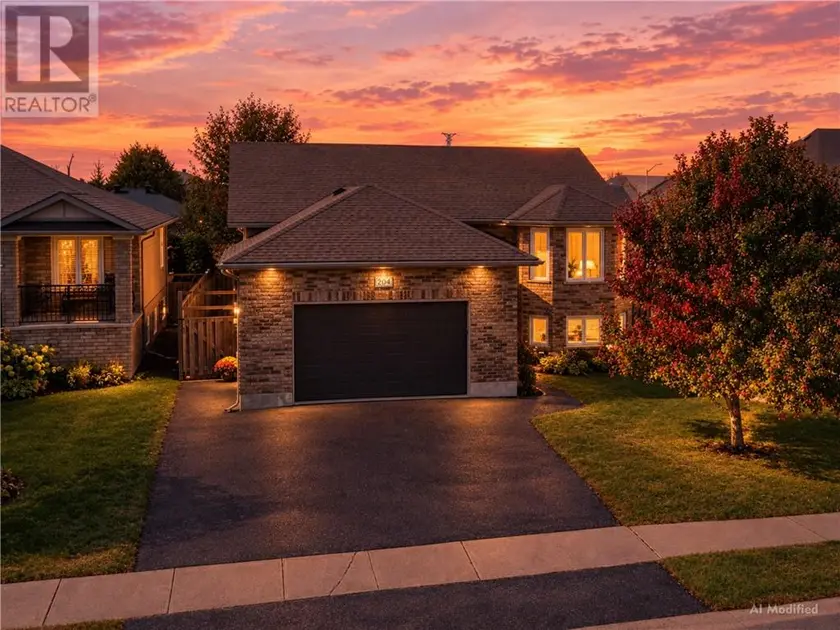Detached at 204 Racicot Drive, Garson