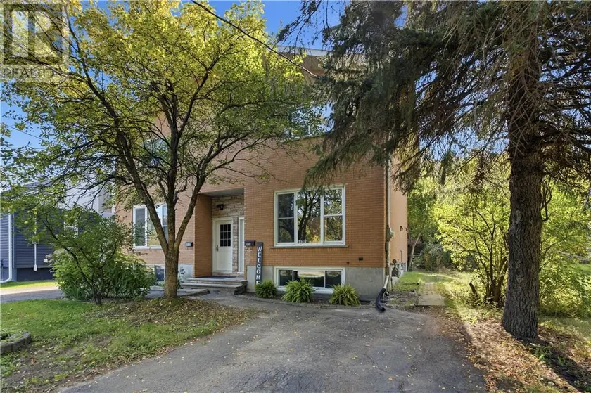 Detached at 928 Beverly, Sudbury