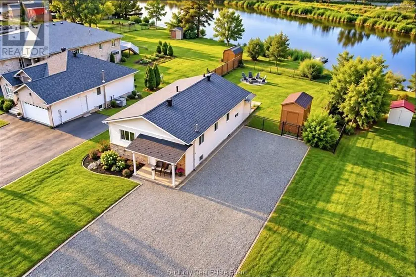 Detached at 94 Hill Street, Wahnapitae