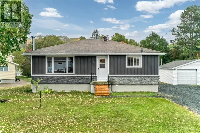 Detached at 18 Wickwas Street, Onaping