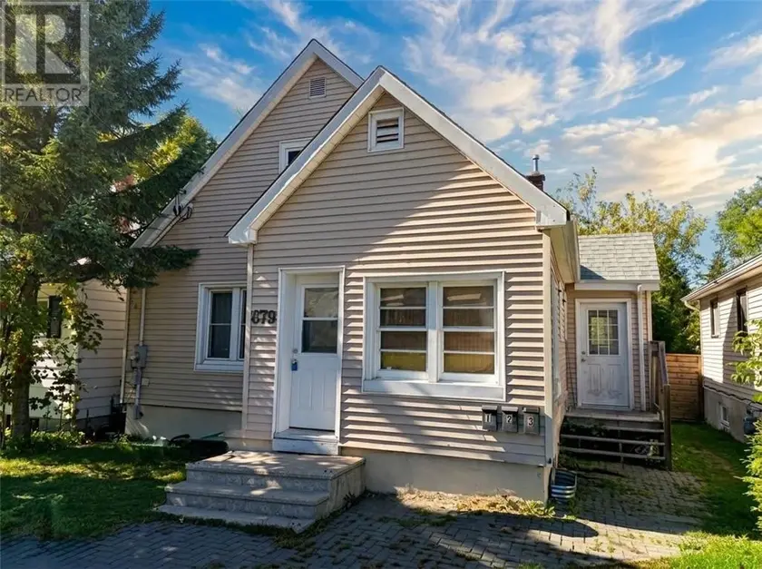 Multiplex at 879 Charlotte, Sudbury