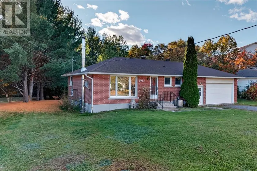 Detached at 2513 Field Street, Sudbury