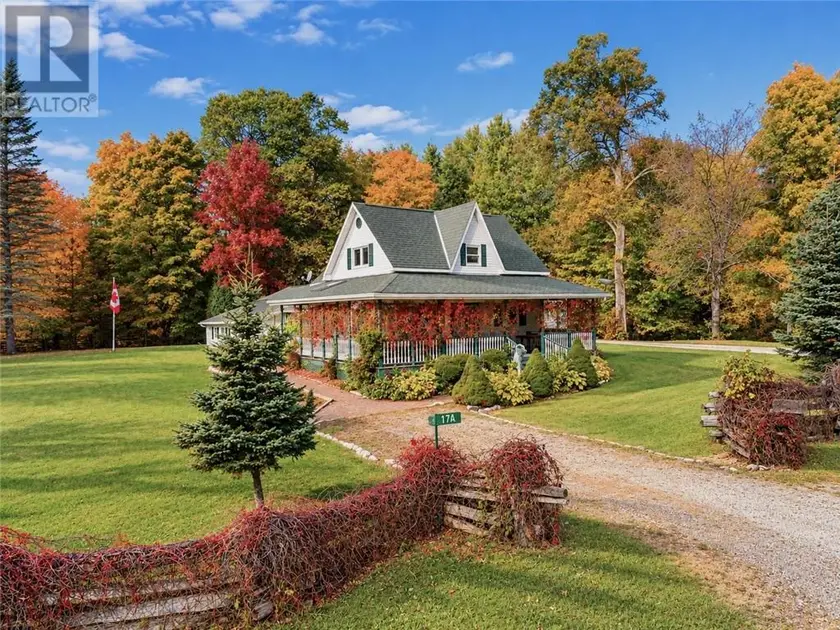 Detached at 17A Silver Bay Road, Mindemoya, Manitoulin Island