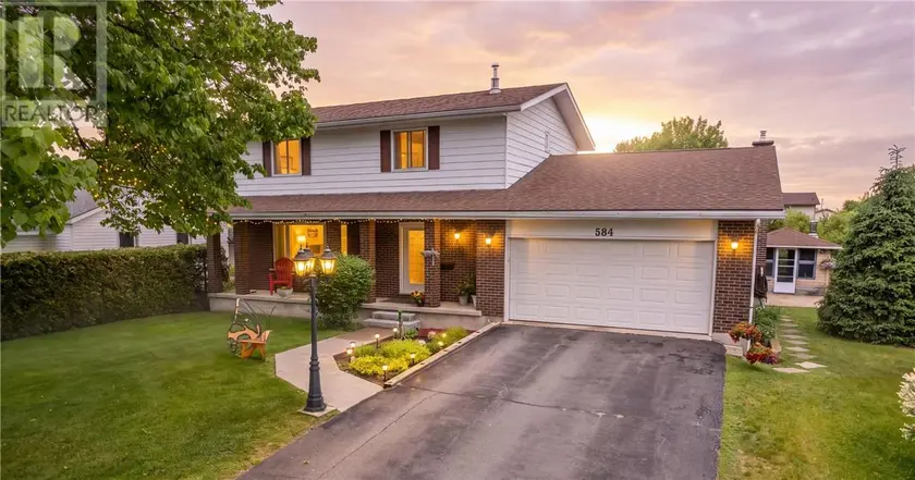 Detached at 584 Mead Boulevard, Espanola