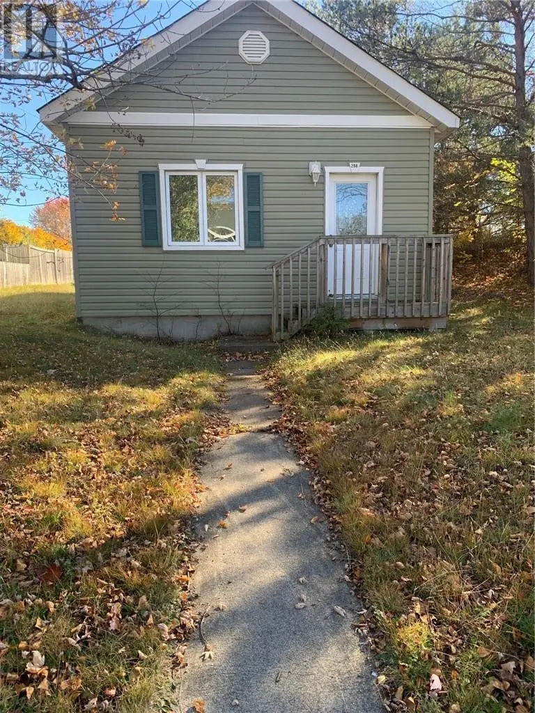 Detached at 298 Tudhope, Espanola