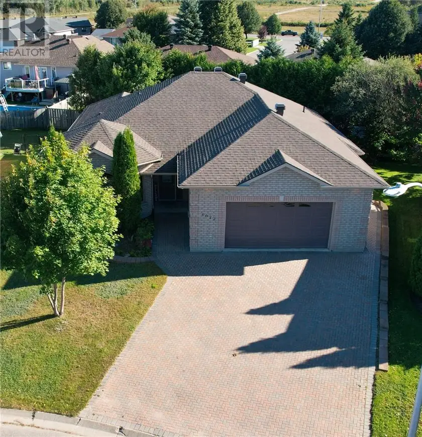 Detached at 4022 Classic Parkway, Hanmer