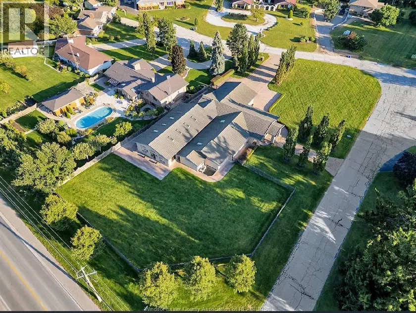 Detached at 1530 RAVINE LINE, Kingsville
