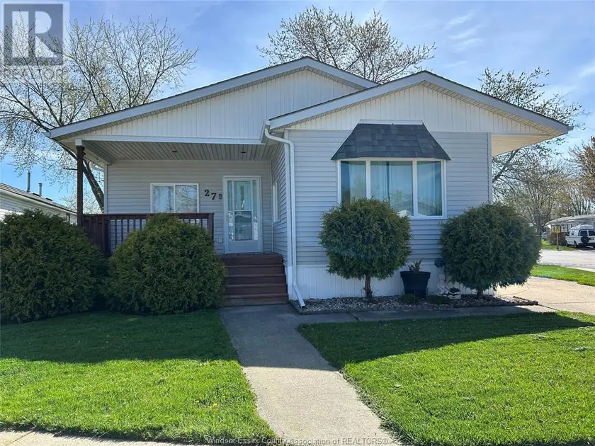 Detached at 27 SPRUCE, McGregor