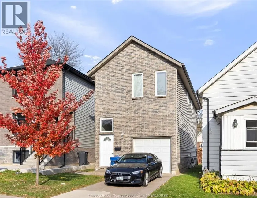 Detached at 700 BRIDGE AVENUE, Windsor