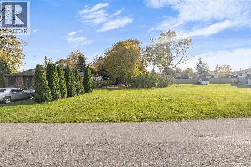 Vacant Land at V/L MAJOR STREET Unit# PART 1, Lakeshore