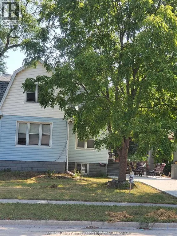 Detached at 1938 BUCKINGHAM, Windsor