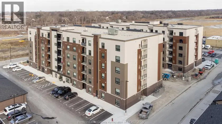 Apartment at 716 BROWNSTONE Unit# 606, Tecumseh