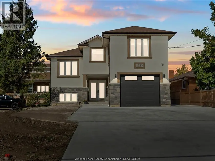 Detached at 1320 GRAND MARAIS ROAD East, Windsor