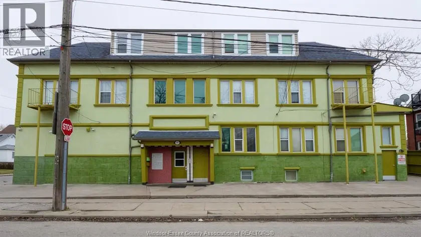 Multiplex at 401 PARENT, Windsor