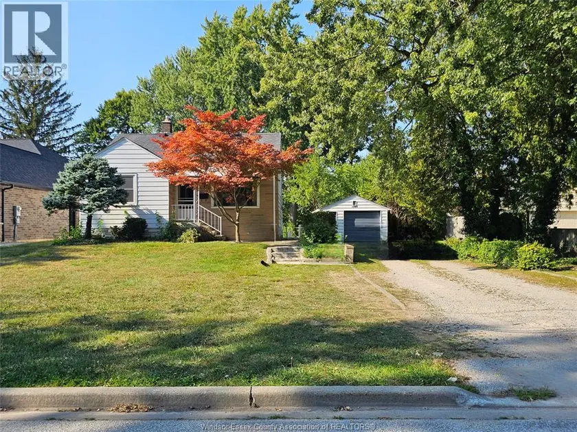 Detached at 1040 KENNEDY DRIVE West, Windsor