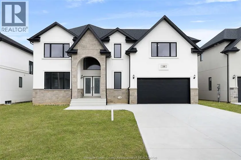 Detached at 58 NOBLE, Amherstburg