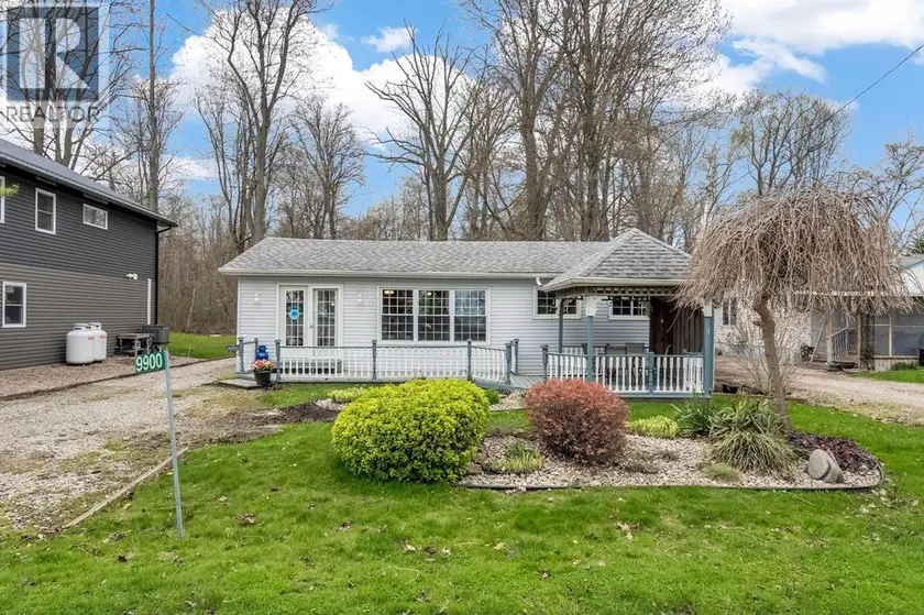 Detached at 9900 Lake ROAD, Lambton Shores