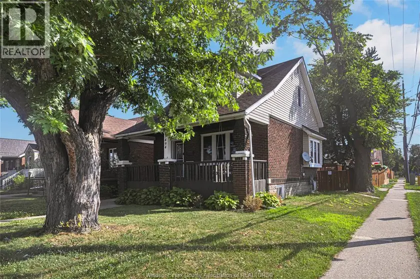 Detached at 1494 PIERRE, Windsor