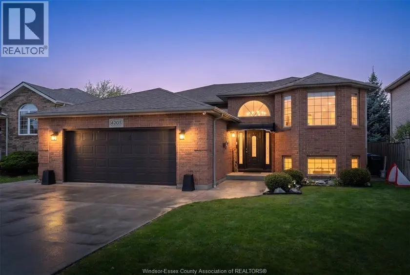 Detached at 4205 BARTON CRESCENT, Windsor