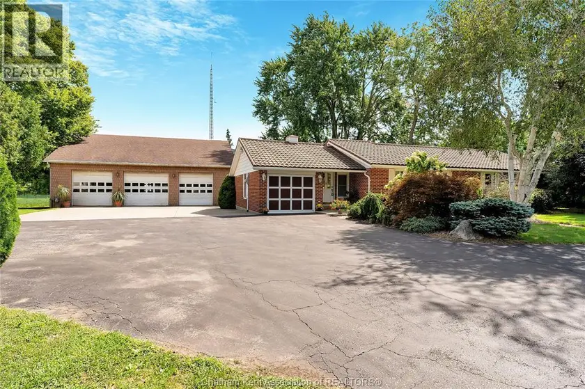 Detached at 12980 LONGWOODS ROAD, Thamesville
