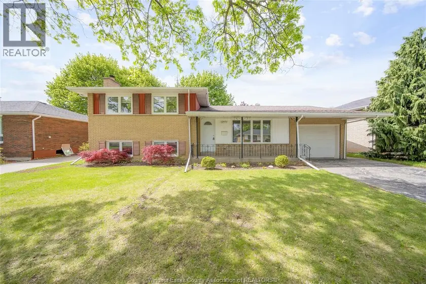 Detached at 133 BALDOON ROAD, Chatham