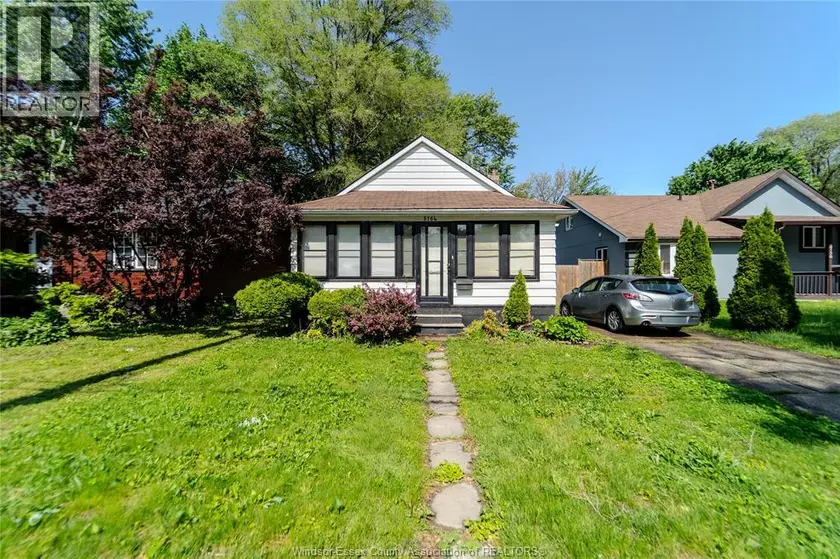 Detached at 3764 Matchett ROAD, Windsor