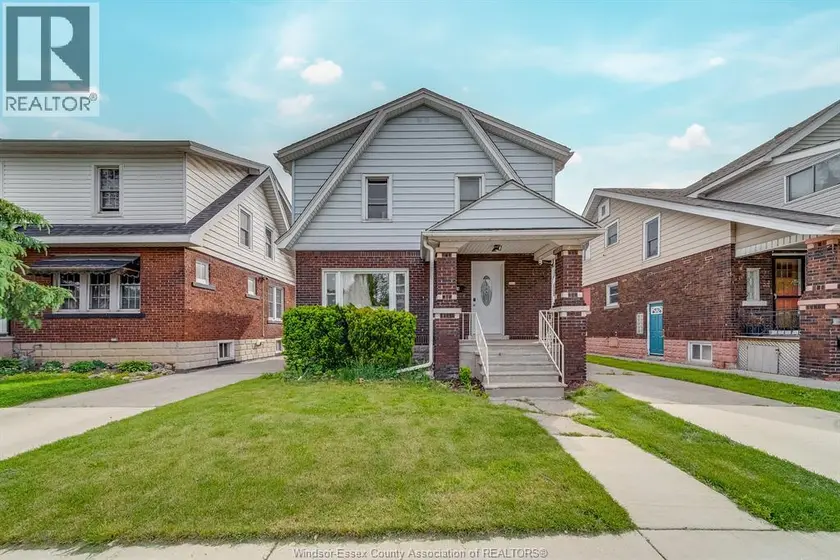 Detached at 788 JOSEPHINE AVENUE, Windsor
