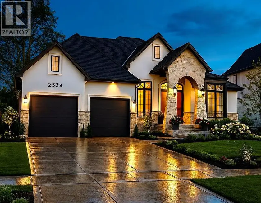 Detached at 3407-A FOUR ELMS COURT, Plympton-Wyoming