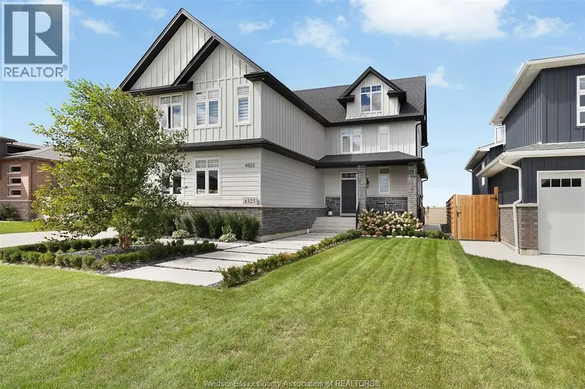 Detached at 4523 ANDERSON, Lakeshore