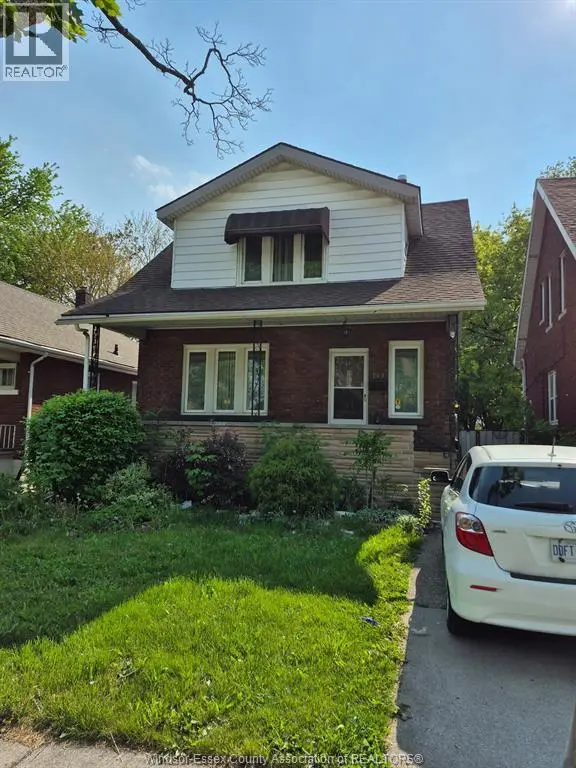 Detached at 741 PARTINGTON, Windsor