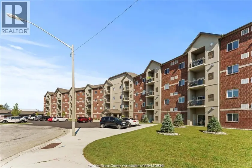 Apartment at 1888 WESTVIEW PARK BOULEVARD Unit# 409, LaSalle