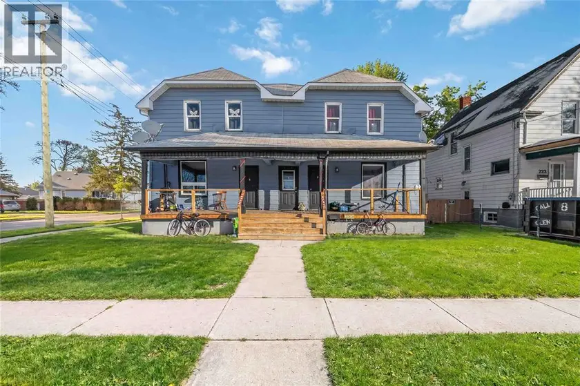 Detached at 218-220 Mitton STREET South, Sarnia
