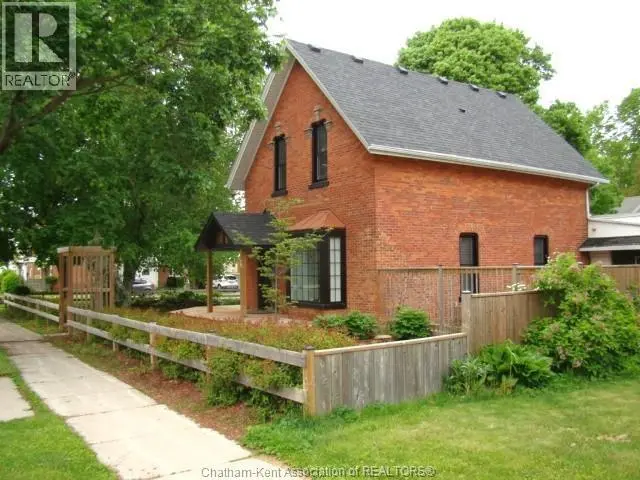 Detached at 26 ERIE STREET South, Ridgetown